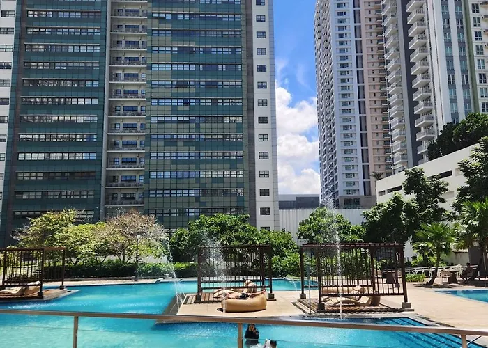 Solinea Tower 3 Business Park Pool Cebu